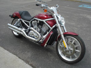 2005HarleyVRSCARed30miles.jpg