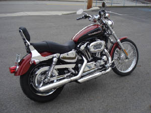 2006XL1200CR-B-13-C1.JPG